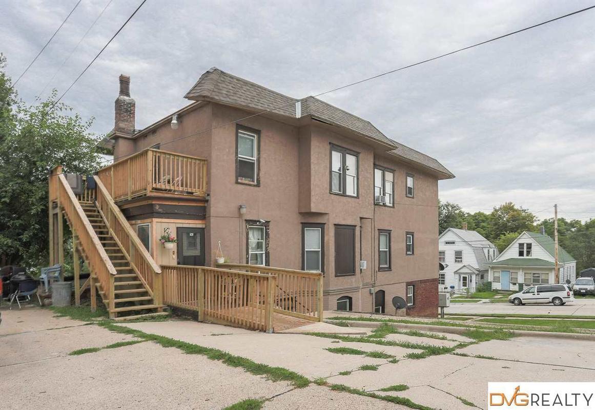 Omaha NE 6unit and 2 Duplexes on One Lot!BiggerPockets Marketplace Real Estate Listings Buy