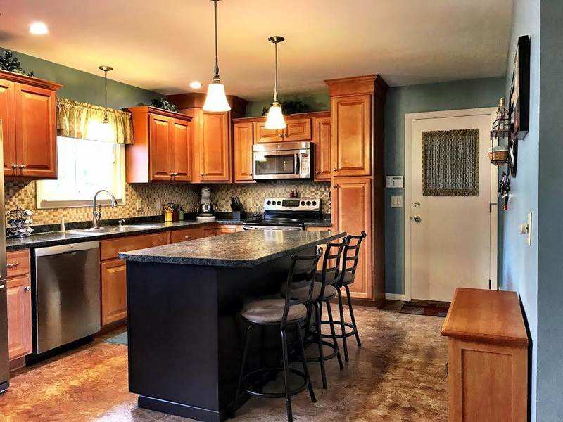 Normal 1495229663 75 Ruth Kitchen