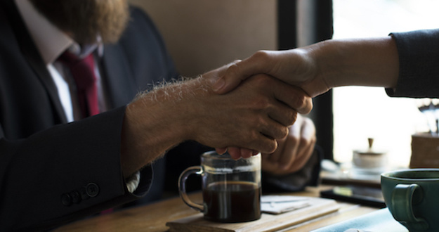 Lead handshake