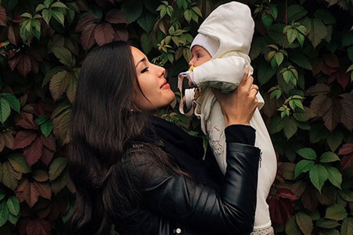 If I Can Buy 7 Rentals While Jobless, Pregnant, & Raising an 8-Month-Old, You Can Too! invest-with-baby