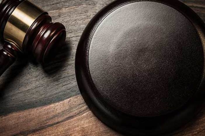 6 Tips for Buying Properties at Foreclosure Auctions auction-property
