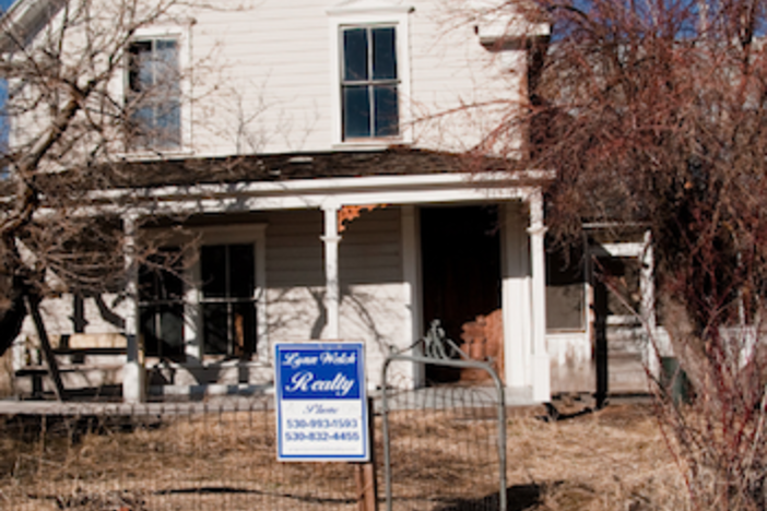 Non-Performing Note Investing: How to Prevent 2nd Mortgage Notes from Becoming Wiped