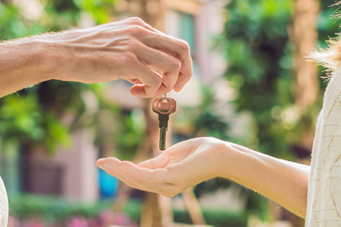 How to Find an Investor-Friendly Real Estate Agent landlord, rental, homeowner, realtor