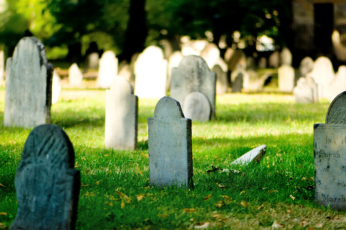 How to Handle an Untimely Tenant Death as a Landlord