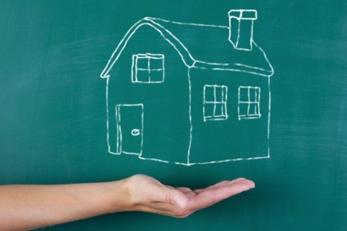 Hiring a Property Manager vs. Self Managing: What’s Better?