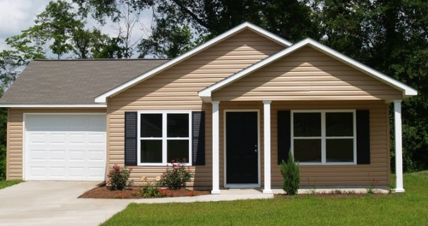 6 Tips You Should Know Before Investing in a Low-Income Neighborhood invest_low_income_neighborhood