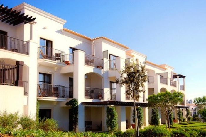 The 3 Habits of Top-Performing Apartment Building Investors apartment-investing-success