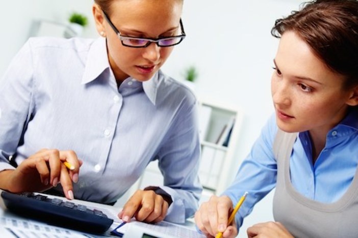 Smart Steps All Investors Should Take NOW for a Minimized Tax Bill Come April year-end-tax-planning