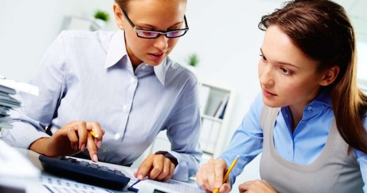 Smart Steps All Investors Should Take NOW for a Minimized Tax Bill Come April year-end-tax-planning