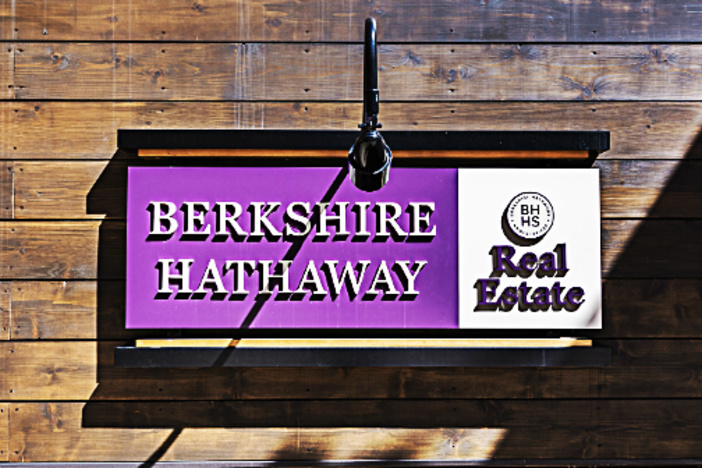 What Warren Buffett Just Told Me About Real Estate is Great News for Investors warren buffett