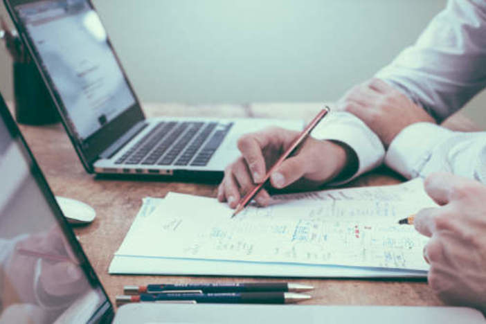 Why You Should Only Focus on Cash Flow (Not Profit) Each Month cash-flow-rental